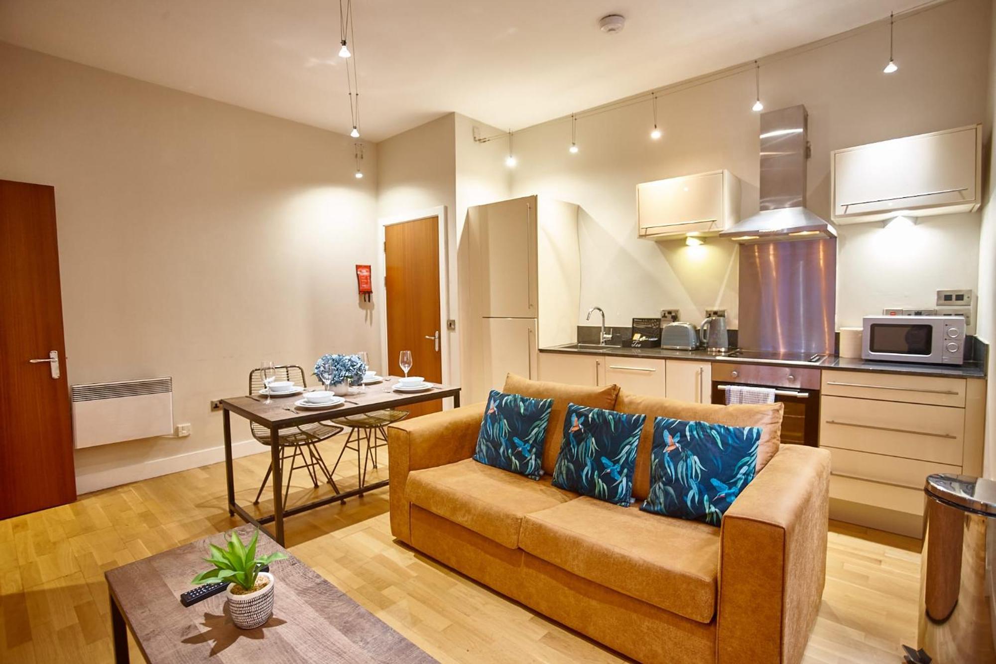 The Jade Suite Manchester Extérieur photo